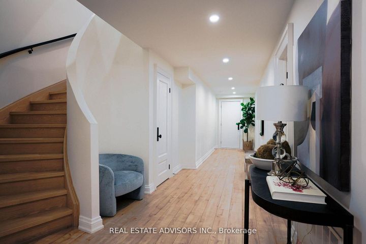Photo 37 at 20 Arrowstook Road, Bayview Village, Toronto
