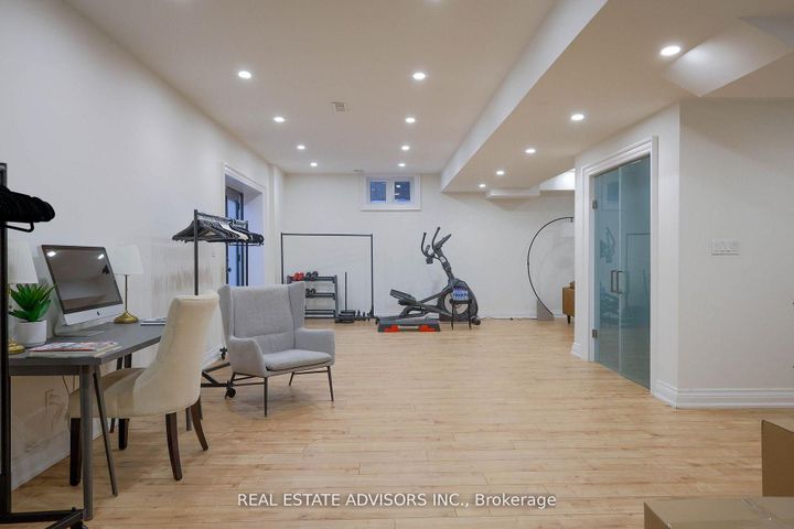 Photo 39 at 20 Arrowstook Road, Bayview Village, Toronto