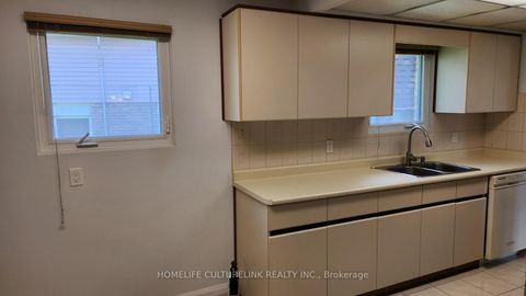 Photo 29 at 79 Yatesbury Road, Steeles, Toronto