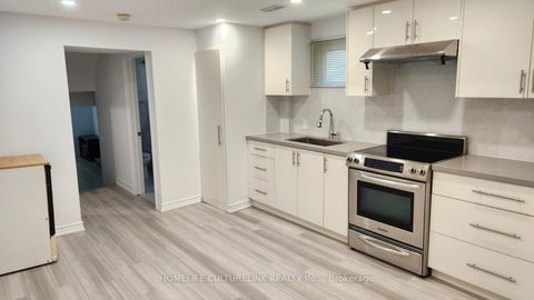 Photo 30 at 79 Yatesbury Road, Steeles, Toronto