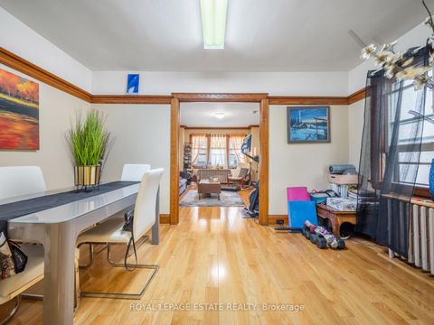 Photo 9 at 2275 Queen Street E, The Beaches, Toronto