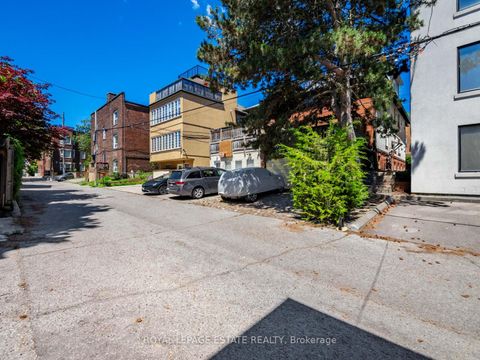 Photo 33 at 2275 Queen Street E, The Beaches, Toronto