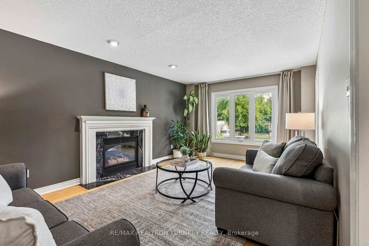 Photo 6 at 638 Gagnon Place, Wyndham, Newmarket