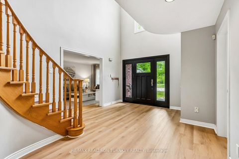 Photo 5 at 638 Gagnon Place, Wyndham, Newmarket