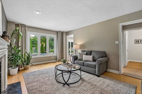 Photo 7 at 638 Gagnon Place, Wyndham, Newmarket