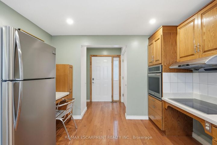 Photo 8 at 35 Chatham Street, Kirkendall, Hamilton