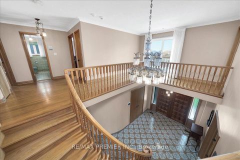 Photo 20 at 100 Hallsport Crescent, CFB, Toronto