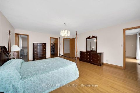 Photo 22 at 100 Hallsport Crescent, CFB, Toronto