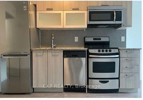 Photo 2 at 611E - 36 Lisgar Street, Little Portugal, Toronto