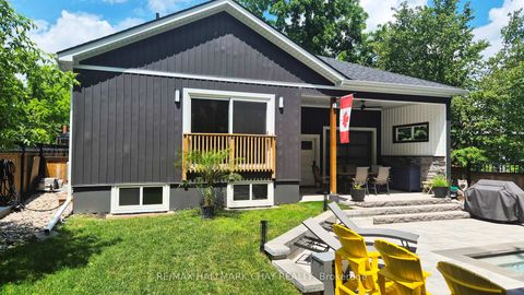 Photo 3 at 17 Bowman Avenue, Codrington, Barrie