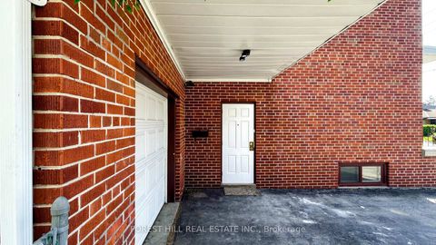 Photo 4 at 104 Otonabee Avenue, Newtonbrook East, Toronto