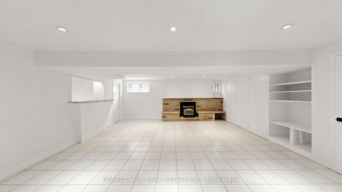 Photo 27 at 104 Otonabee Avenue, Newtonbrook East, Toronto
