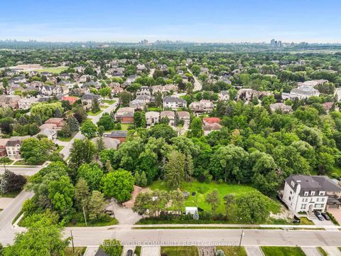 Photo 6 at 7 Birch Avenue W, South Richvale, Richmond Hill