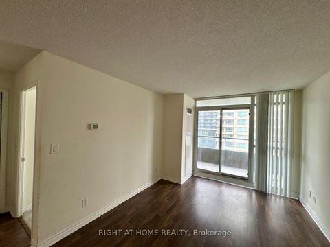 Photo 1 at 1116 - 35 Hollywood Avenue, Willowdale East, Toronto