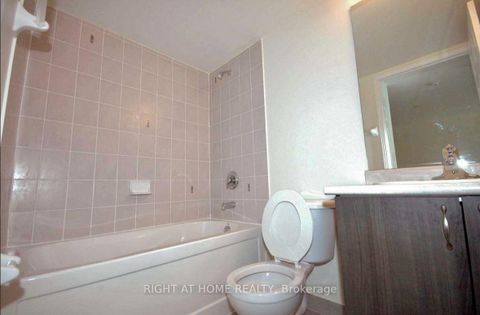Photo 11 at 1116 - 35 Hollywood Avenue, Willowdale East, Toronto
