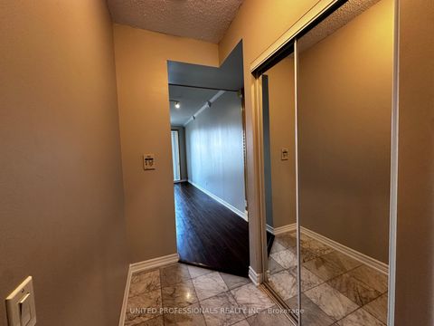 Photo 2 at 1812 - 60 Byng Avenue, Willowdale East, Toronto