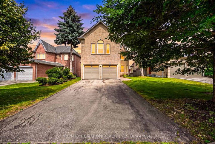 Photo 0 at 27 Captain Francis Drive, Buttonville, Markham