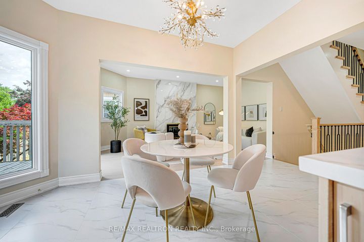 Photo 13 at 27 Captain Francis Drive, Buttonville, Markham