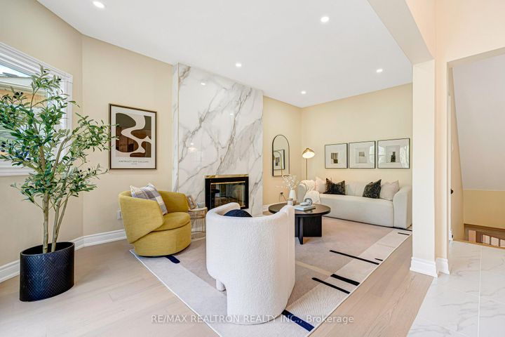 Photo 17 at 27 Captain Francis Drive, Buttonville, Markham