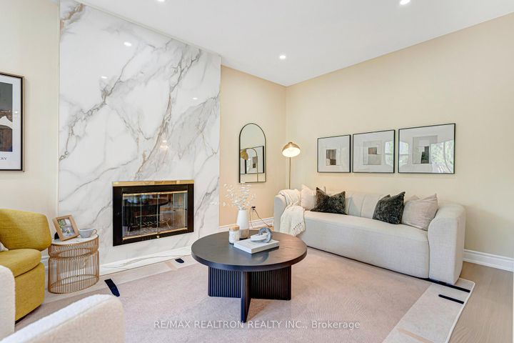 Photo 18 at 27 Captain Francis Drive, Buttonville, Markham
