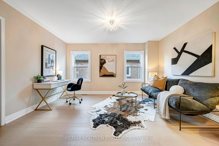Photo 37 at 27 Captain Francis Drive, Buttonville, Markham