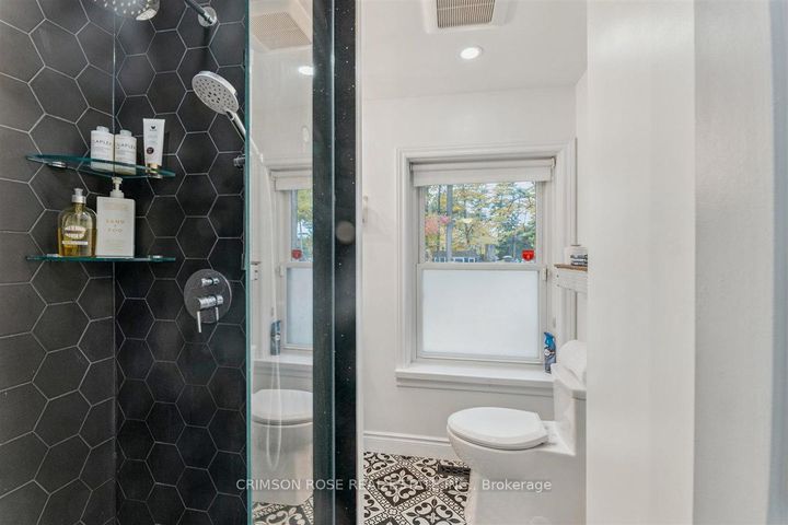 Photo 15 at 89 Holyrood Avenue, SW Southwest, Oakville