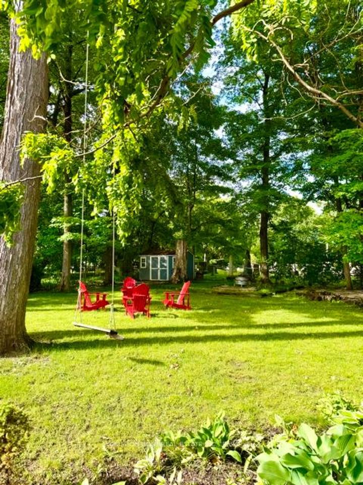 Photo 33 at 89 Holyrood Avenue, SW Southwest, Oakville