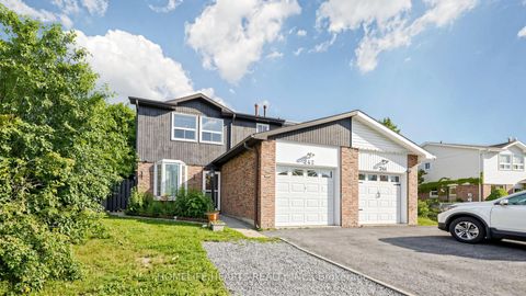Photo 3 at 242 Braymore Boulevard, Rouge E11, Toronto