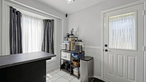 Photo 12 at 242 Braymore Boulevard, Rouge E11, Toronto