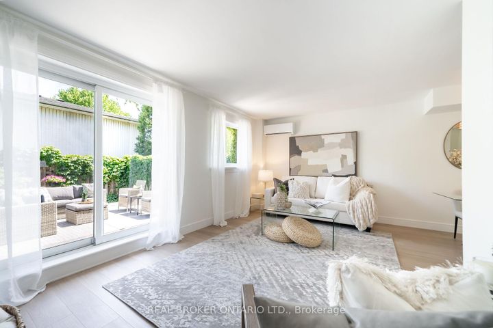 Photo 2 at 1 - 684 Dynes Road, Roseland, Burlington