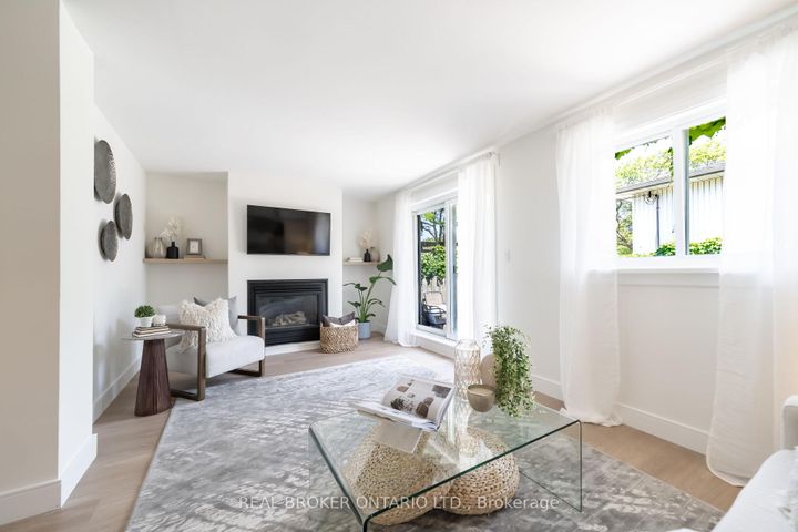 Photo 5 at 1 - 684 Dynes Road, Roseland, Burlington
