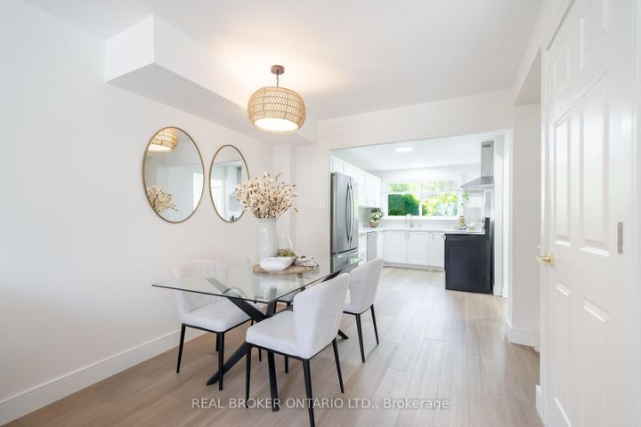 Photo 6 at 1 - 684 Dynes Road, Roseland, Burlington