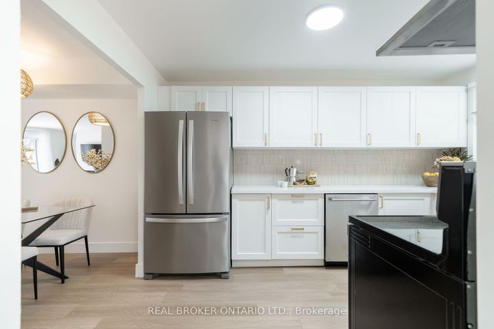 Photo 10 at 1 - 684 Dynes Road, Roseland, Burlington