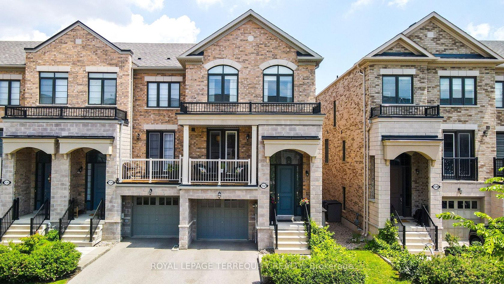 132 Thomas Fisher Drive, City Centre West, Toronto 