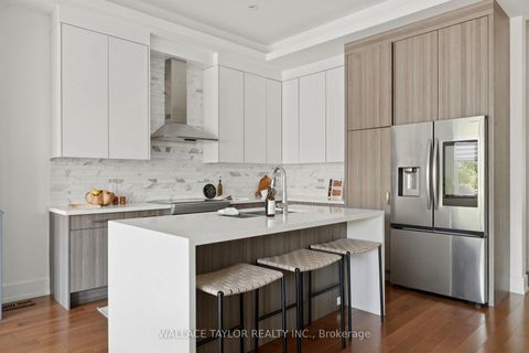 Photo 4 at 76 Ash Crescent, Long Branch, Toronto
