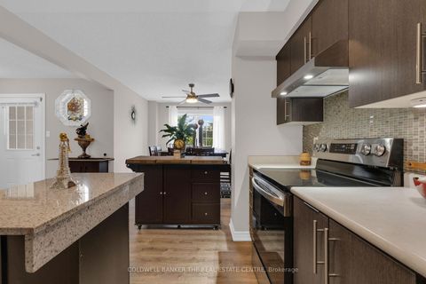 Photo 9 at 7 - 49 Ferndale Drive S, Ardagh, Barrie