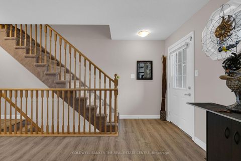 Photo 11 at 7 - 49 Ferndale Drive S, Ardagh, Barrie