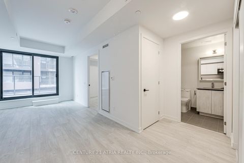 Photo 4 at 816 - 35 Parliament Street, Waterfront Communities C8, Toronto