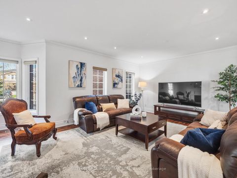 Photo 5 at 6 Colton Crescent S, Islington Woods, Vaughan