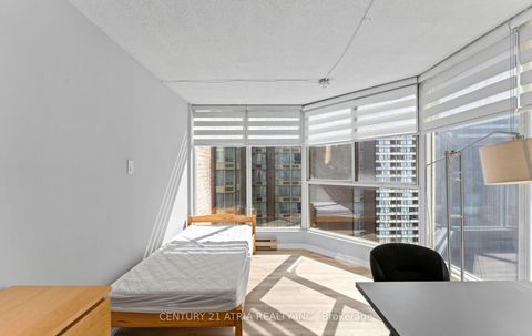 Photo 17 at 1402 - 55 Centre Avenue, Bay Street Corridor, Toronto