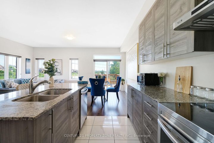 Photo 13 at 68 Brixham Lane, Northwest Brampton, Brampton