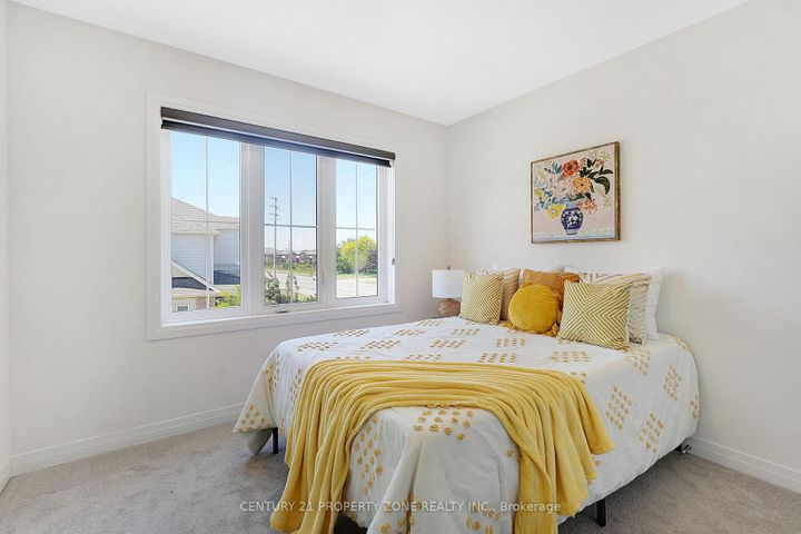 Photo 14 at 68 Brixham Lane, Northwest Brampton, Brampton