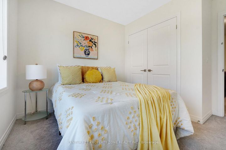 Photo 15 at 68 Brixham Lane, Northwest Brampton, Brampton