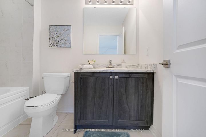 Photo 24 at 68 Brixham Lane, Northwest Brampton, Brampton