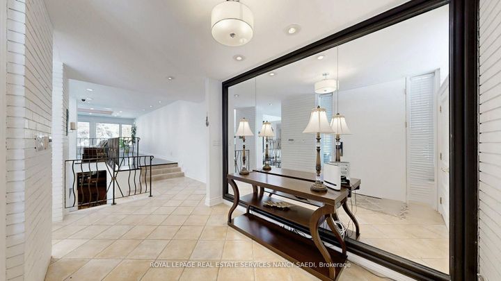 Photo 16 at 62 Wimpole Drive, Windfields, Toronto