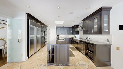 Photo 8 at 62 Wimpole Drive, Windfields, Toronto