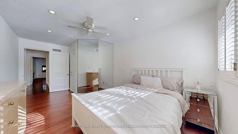 Photo 21 at 62 Wimpole Drive, Windfields, Toronto