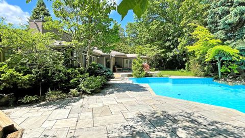 Photo 46 at 62 Wimpole Drive, Windfields, Toronto