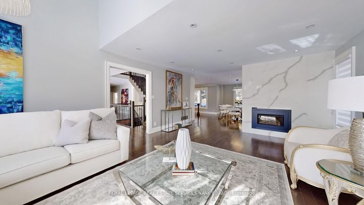 Photo 4 at 136 Denlow Boulevard, Don Mills, Toronto