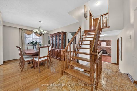 Photo 11 at 24 Cleethorpes Boulevard, Malvern West, Toronto